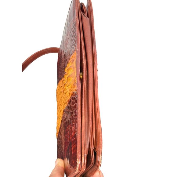 Vintage Linea Pelle Crocodile Two-Tone Hornback Embossed Leather Crossbody Bag - Picture 8 of 13